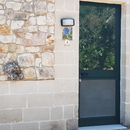 Masseria Sciaiani Piccola Κατάλυμα σε φάρμα